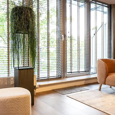 Appartement Stylische Penthouse - Maisonette - Im Edlem Design Mit Balkon, Dachterrasse Und Kostenloser Tiefgarage Im Herzen Von - Neuseenland *