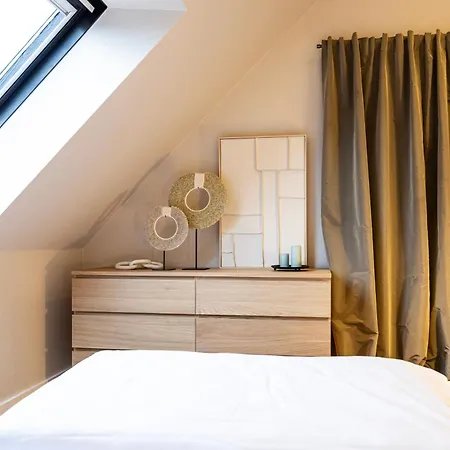 Appartement Stylische Penthouse - Maisonette - Im Edlem Design Mit Balkon, Dachterrasse Und Kostenloser Tiefgarage Im Herzen Von - Neuseenland Markkleeberg
