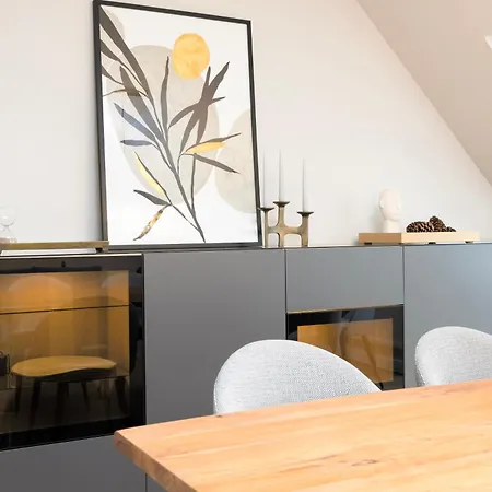 Stylische Penthouse - Maisonette - Im Edlem Design Mit Balkon, Dachterrasse Und Kostenloser Tiefgarage Im Herzen Von - Neuseenland Markkleeberg
